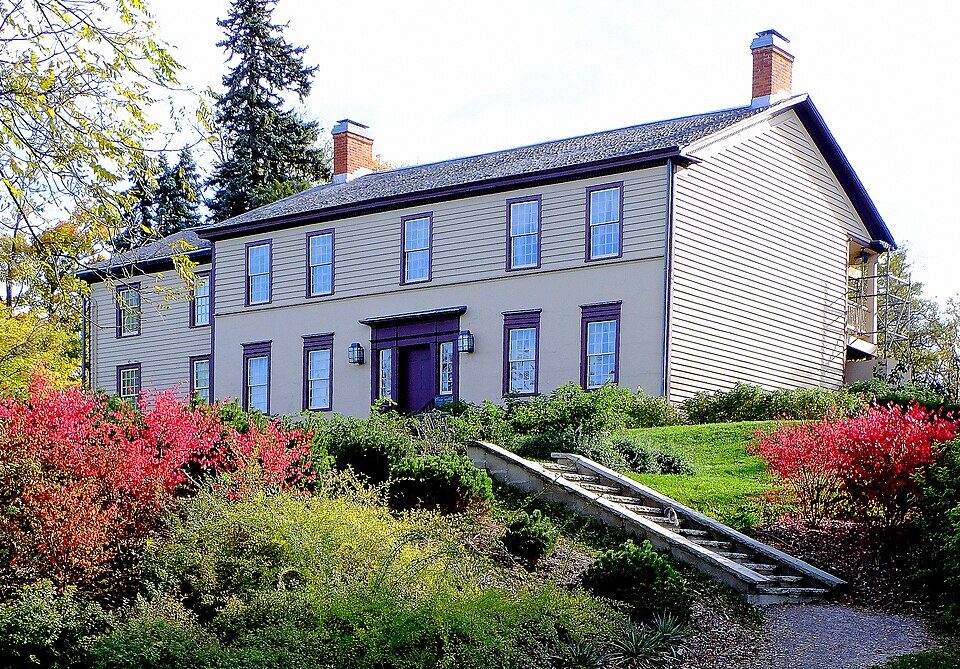 Battlefield House, the 1796 homestead at the Battle of Stoney Creek site