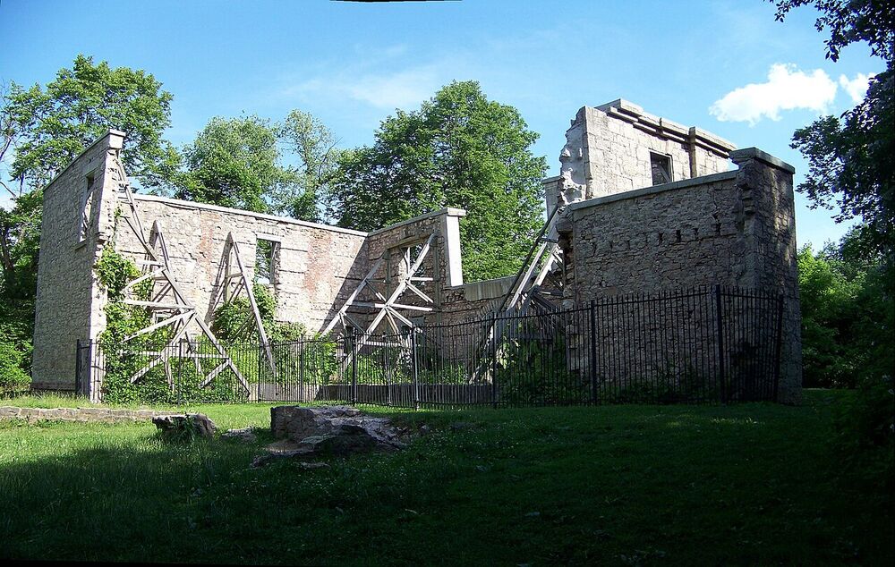 The Hermitage ruins in the Dundas Valley