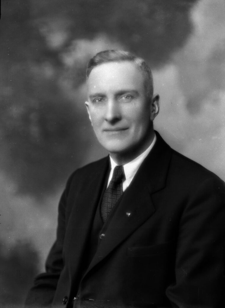 Sam Lawrence, Hamilton's labour mayor